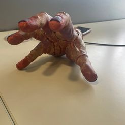 Modèle imprimable en 3D de la main de la chose du mercredi