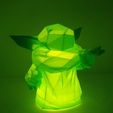 396513012_359632503304186_134092991585943264_n.jpg Baby Yoda Grogu Low poly lamp