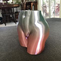 Nude-Female-Butt-Planter-Pot_Printed.jpg STL file Nude Female Butt Planter Pot・3D printing design to download