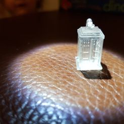 TARDIS Pendant, Keyring, or Charm