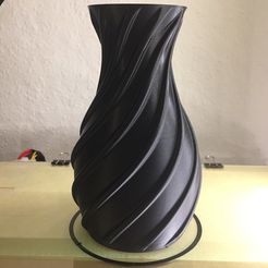 D9F87AB5-000D-49EE-A2F6-DD6BB9E549E4.jpeg STL-Datei Vase・Design für den 3D-Druck zum Herunterladen