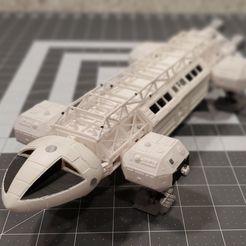 Eagle.jpg Бесплатный 3D файл Орлиный транспорт - Космос 1999・План 3D-печати для скачивания