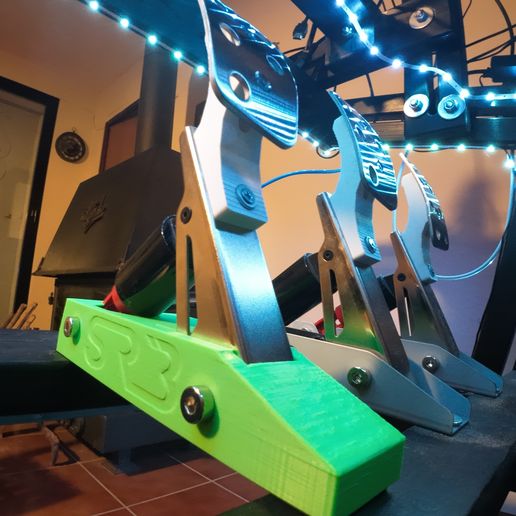 DJI_20251213184844_0008_D.jpg Cover Pedals for G29