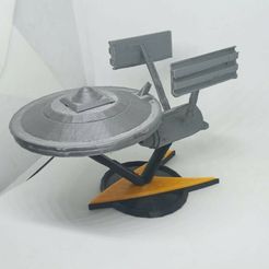 WhatsApp-Image-2023-09-06-at-9.33.34-PM.jpeg 3D file star trek spaceship・3D printing template to download