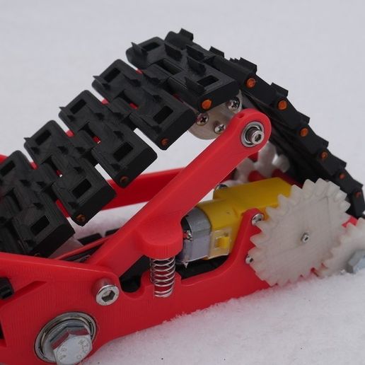 508e16778ef51cce31cf3b18ae0d69f9_display_large.JPG 3D printed snowmobile