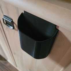 kos.jpg Trash can