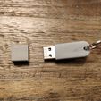 IMG_20180525_001042.jpg SanDisk Cruzer Fit USB Case