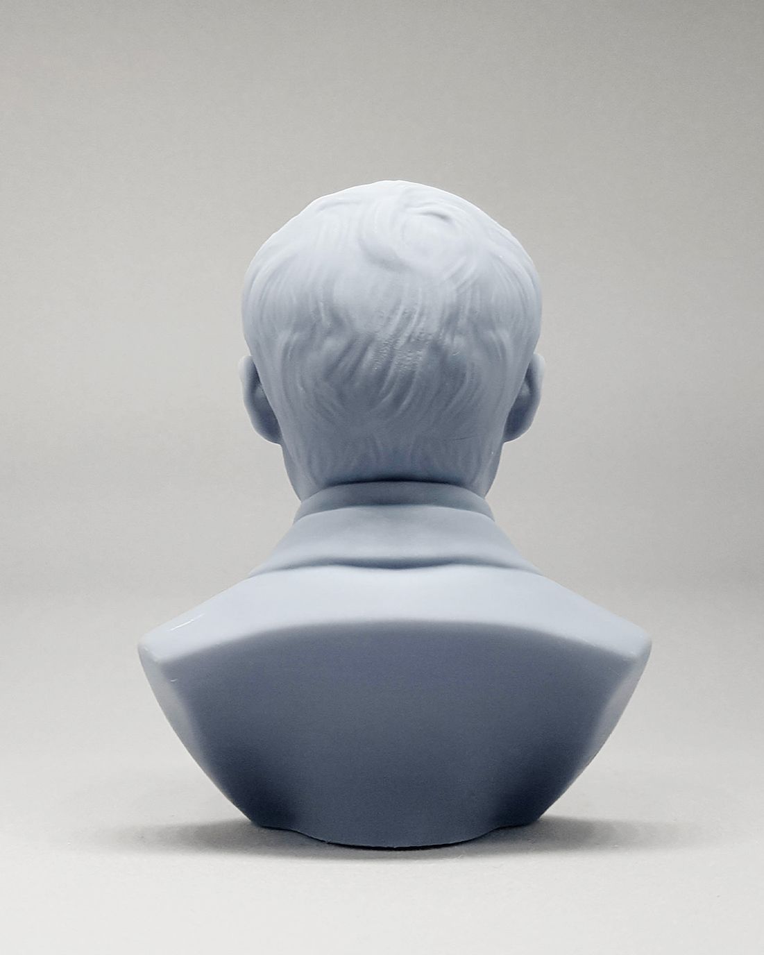 10.jpg STL file Emmanuel Macron 3D print model・Design to download and 3D print, sangho
