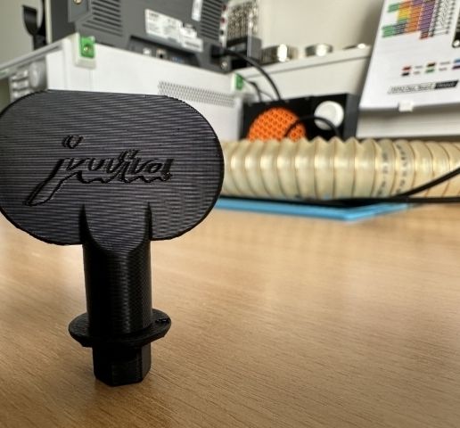 941045ce-9e08-4d09-b10f-4a89af003932.JPG Jura cofee machine milk container tool