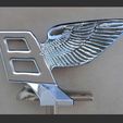 12.jpg Mascotte con ornamento sul cofano della Bentley