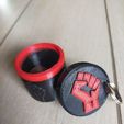 IMG20220219104310.jpg PORTA CHIAVI , KEYCHAIN CONTAINER FIST