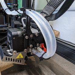 PXL_20230904_155110333.jpg STL file Creality Watercooling Tube Holder・3D printing model to download
