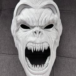 284830245_318272647137663_6110087481144137425_n.jpg STL file Morbius Marvel Movie Vampire Mask・Model to download and 3D print
