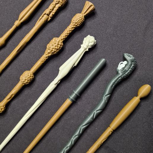 20251023_223546.jpg Conjunto de varinhas mágicas de 7 peças