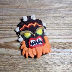 Máscara de visualización de Uka Uka Crash Bandicoot