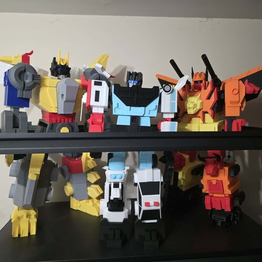 🤖 Defensor Autobot Transformers - Combiner, G1, Masterpiece Size ...