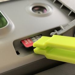 IMG_0830.jpg Archivo STL gratis Pinzas para tarjetas MicroSD・Objeto de impresión 3D para descargar