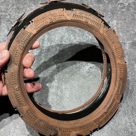 IMG_6977.jpg Stargate - Fully functional clock