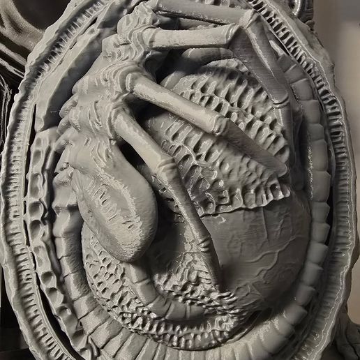 🥚 Weyland-Yutani Facehugger Xenomorph Specimen Egg: Cross