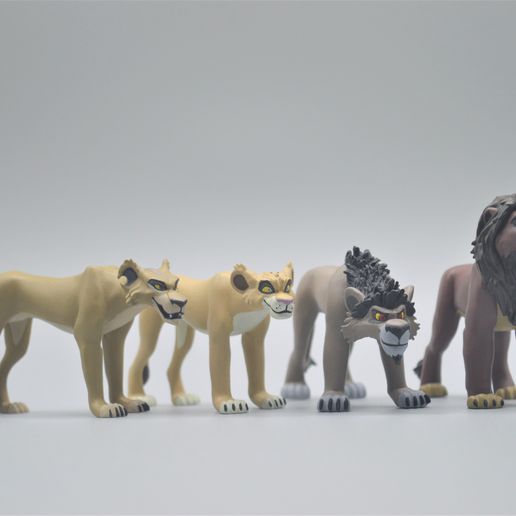 DSC_3259.jpg Lions 3D models set - STL