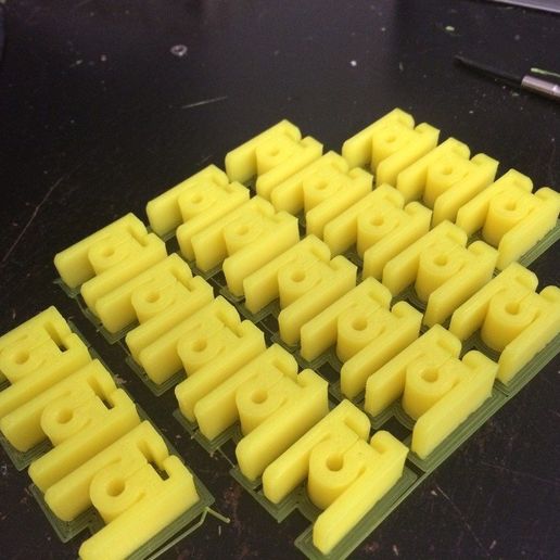 photo_display_large.jpg 10,000 Castles