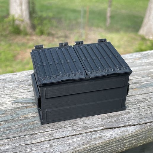 IMG_1381.jpeg 1:25 Scale Garbage Dumpster Storage Box Diorama Display