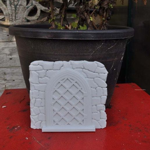 door_1_1.JPG medieval Fairy door