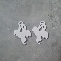 20231003_191537.jpg Fichier STL Porte-clés fantôme d'Halloween. Cadeau pour la fête d'Halloween・Modèle à imprimer en 3D à télécharger