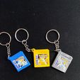 1677032377973.jpg Game Boy keychain (game boy keychain)
