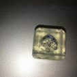 dice02.png Embedded Skull Dice - Transparent SLA