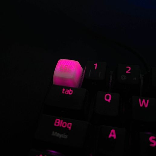 Imagen-de-WhatsApp-2024-01-26-a-las-00.47.24_78b25d37.jpg Razer Huntsman mini keycap