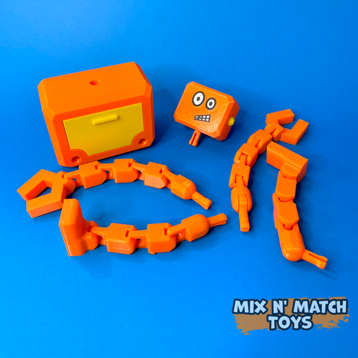 image4.png Flexible Toy robot with interchangeable components