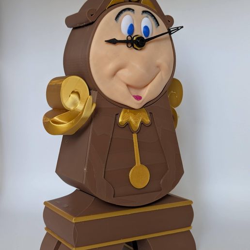 PXL_20250406_153442804.jpg big ben (cogsworth) magnetic box from beauty and the beast