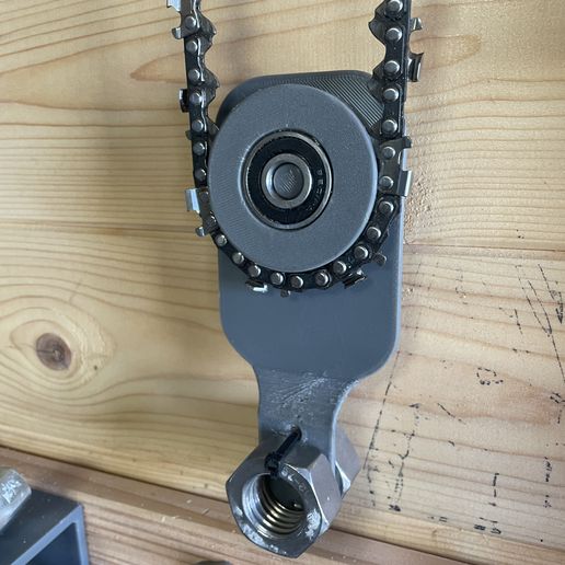 2025-04-20-13.51.04.jpg >15 Forestry & chainsaw tools