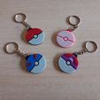 20230616_180835.jpg Poke Ball Keychain