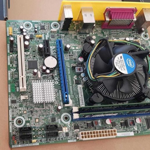 i-o-shield-Intel-DH61WW-B2-3.jpeg I/O Shield DH61WW B2