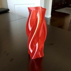 20181118_094552.jpg Archivo 3D gratis Modelos de jarrones Twisted Ellipse・Diseño de impresión 3D para descargar