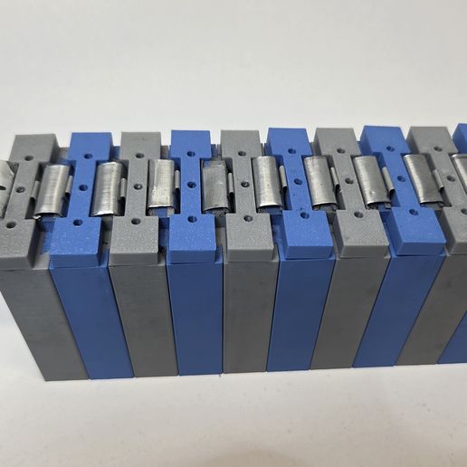 20250611_204916.jpg Модульная самодельная батарея