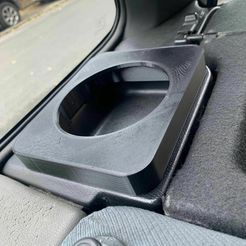 RearSpeaker1.jpg STL-Datei Civic 4G - Adapter für 13cm-Lautsprecher für den Heckbereich・Modell zum Herunterladen und 3D-Drucken