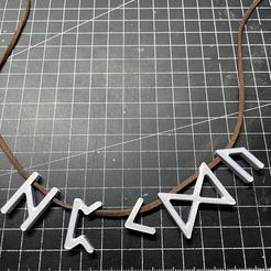 e6367394-a46f-4b7e-bbeb-d36e5c666cf2.jpeg Collier de runes Elder Furthark / Runes vikings