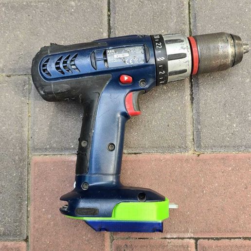 Bosch 18v Power for All (green) battery to 14.4V RIDGID and AEG tool - 3D model önizlemesi