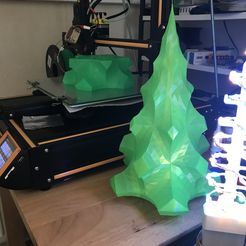 Foto_14-12-19_13_16_04.jpg Free STL file Christmas Tree - Lights Mod・3D printable model to download