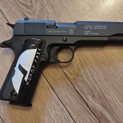 IMG_20220315_163227.jpg Fichier 3D UMAREX COLT GOVERNMENT 1911 A1 9MM P.A.K. GRIPS ! SPARTA・Plan pour imprimante 3D à télécharger