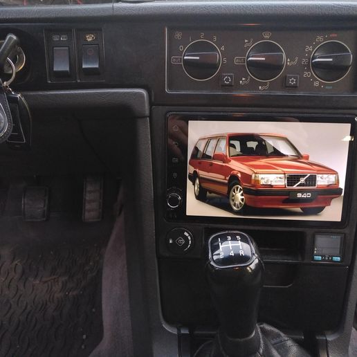 Volvo 940 Multimedia Panel