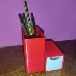 01.jpg Pencil holders and other supplies