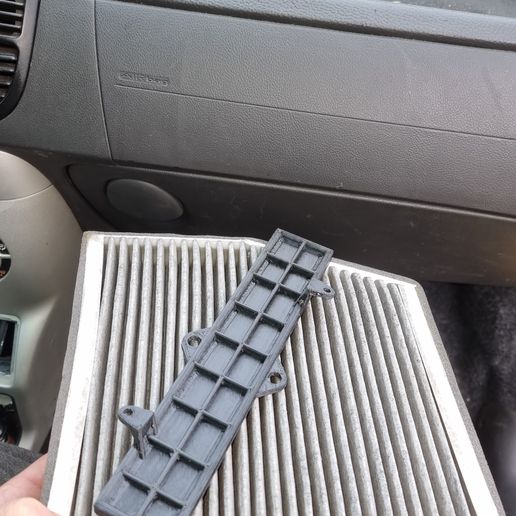 20231006_153039.jpg Fiat Punto 2 cabin filter cover plate retrofit