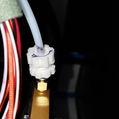 20171019_111049.jpg Fichier 3D gratuit Bowden clamp・Objet pour impression 3D à télécharger
