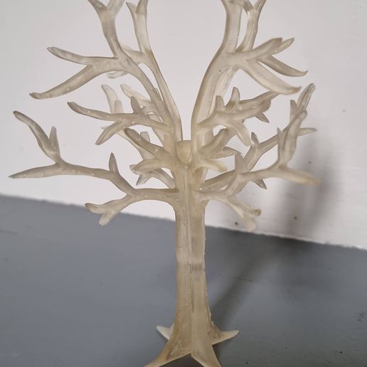 arbre.jpg Decorative tree