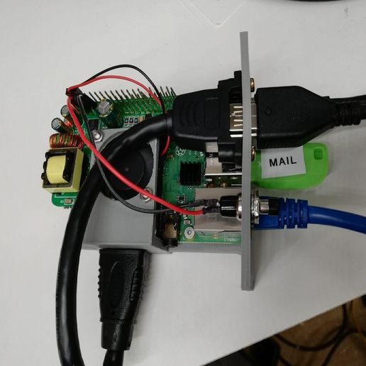 top.jpg Raspberry PI 2/3 19" rack mounting plate