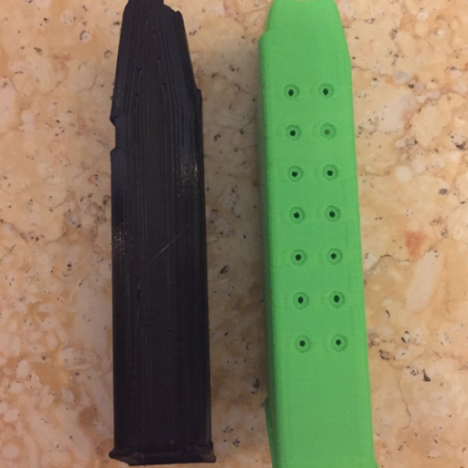 G17 MAGAZINE AND MAG HOLE (Replica Projects)